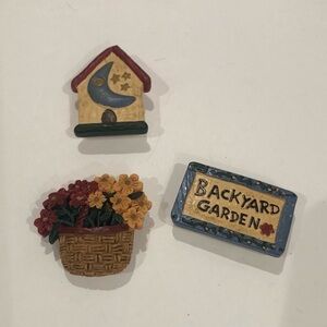 Crafters/ Three (3) Lucite Garden Theme Button Covers/ NEW NEVER USED / NWOT